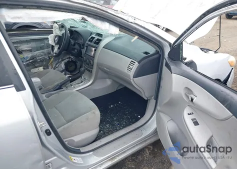 2013 Toyota Corolla Le z USA, uszkodzony, nr VIN 2T1BU4EE1DC003090